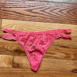 Lace Floral Pink Thong